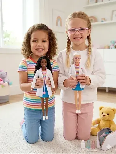 Muñeca Tiny Fantasy Doctora Articulada Coleccionable Con Accesorios Medicos Estetoscopio Jeringa Maletin De Juguete Regalo Infantil Niñas Juego De Rol Profesiones Super Cute Bebotes Silicona 4
