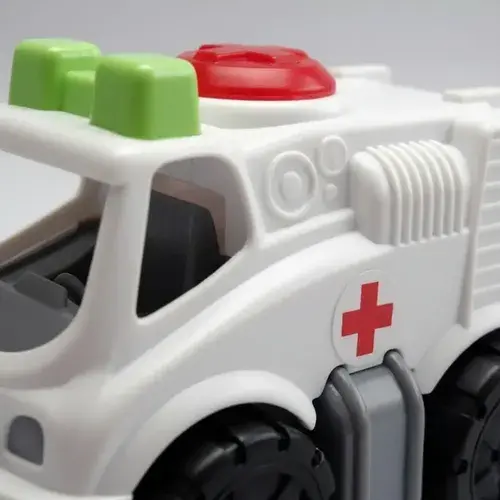 366 Ambulancia Duravit Emergencias Camión X2 - Color Blanco Personaje Doctor 4