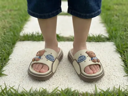Sandalias Ojotas Infantil Niño Verano Frescas Antideslizante Oso Marron France Osito 32-33