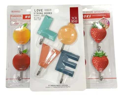 Pack 4 Ganchos Autoadhesivo Para Colgar Objetos Forma Love Multicolor 2
