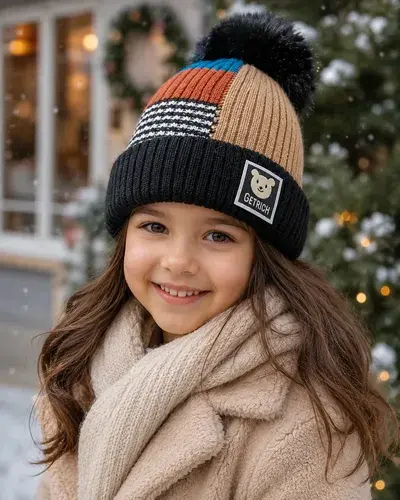 Gorro Infantil De Invierno Abrigado Con Pompon Getrich Negro Un Rayas 2
