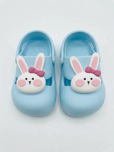Sandalia De Verano Varios Colores Con Conejito Celeste Sandalias De Goma Celeste De Verano Para Niños Con Conejito 26-27