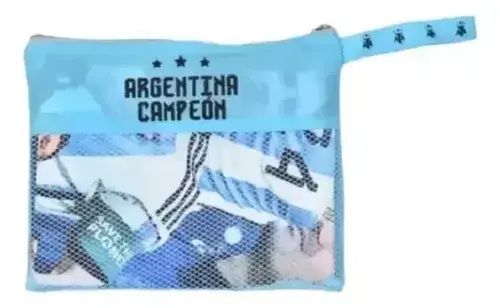 Toallon Secado Rapido Argentina Campeón 3 Estrella + Estuche Color Nos Volvimo A Ilusionar Campeones Del Mundo 3