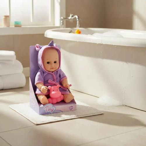 Bebote Tiny Hora De Bañarse 31 Cm Muñeca Con Bata Hipopotamo 2