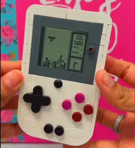 Handheld Video Game Console Max Retro Bloques Capsula Zuru 188 5