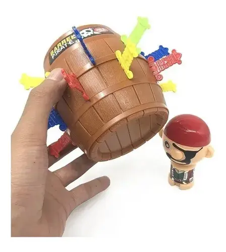 Juego Barril Pirata Con Muñeco Salta Juego De Mesa Prendas 8