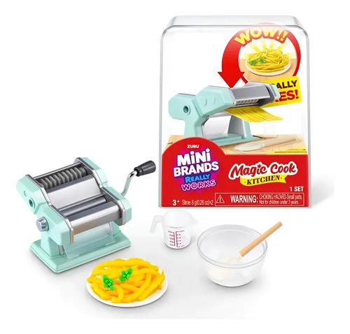 Mini Brands Magic Cook Electrodomesticos Cocina Funciona Luz Maquina De Pastas Celeste