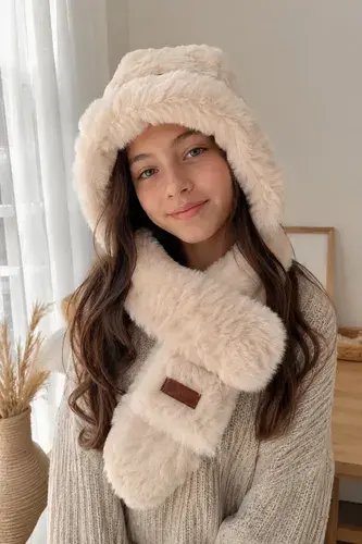 Gorro Peludo De Invierno De Animales, Orejeras Con Bufanda Beige Un Orejas